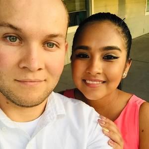 Meet your Posher, Manuel